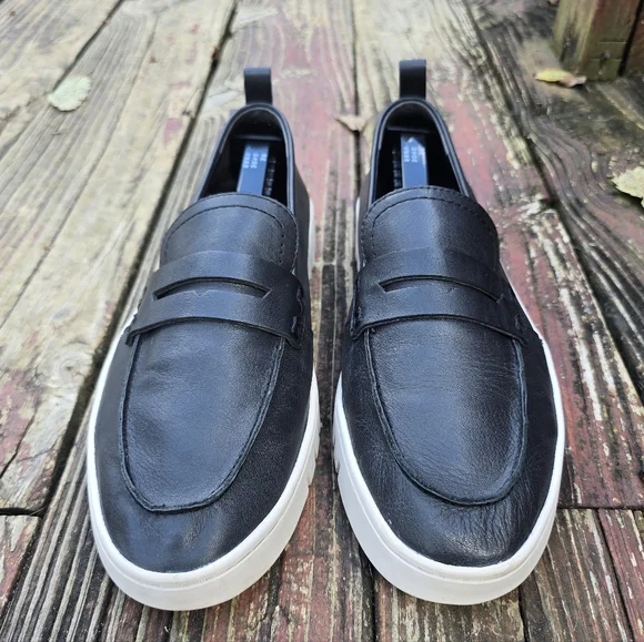 Vionic Womens Uptown Black Leather Loafer, Slip-on, Sz 10 Wide - Picture 2 of 12